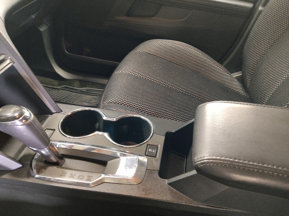 2017 Chevrolet Equinox in Union City, GA 30291 - 18132029 26