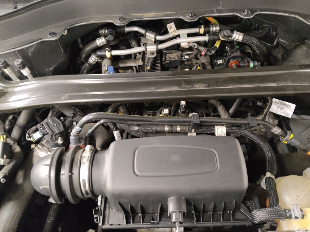 2023 Ford Explorer in Marietta, GA 30062 - 18132034 30