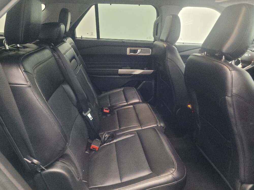 2023 Ford Explorer in Marietta, GA 30062 - 18132034 19