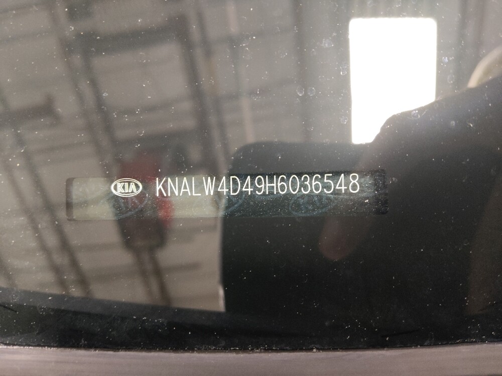 2017 Kia K900 in Jackson, MS 39211 - 18132045 33