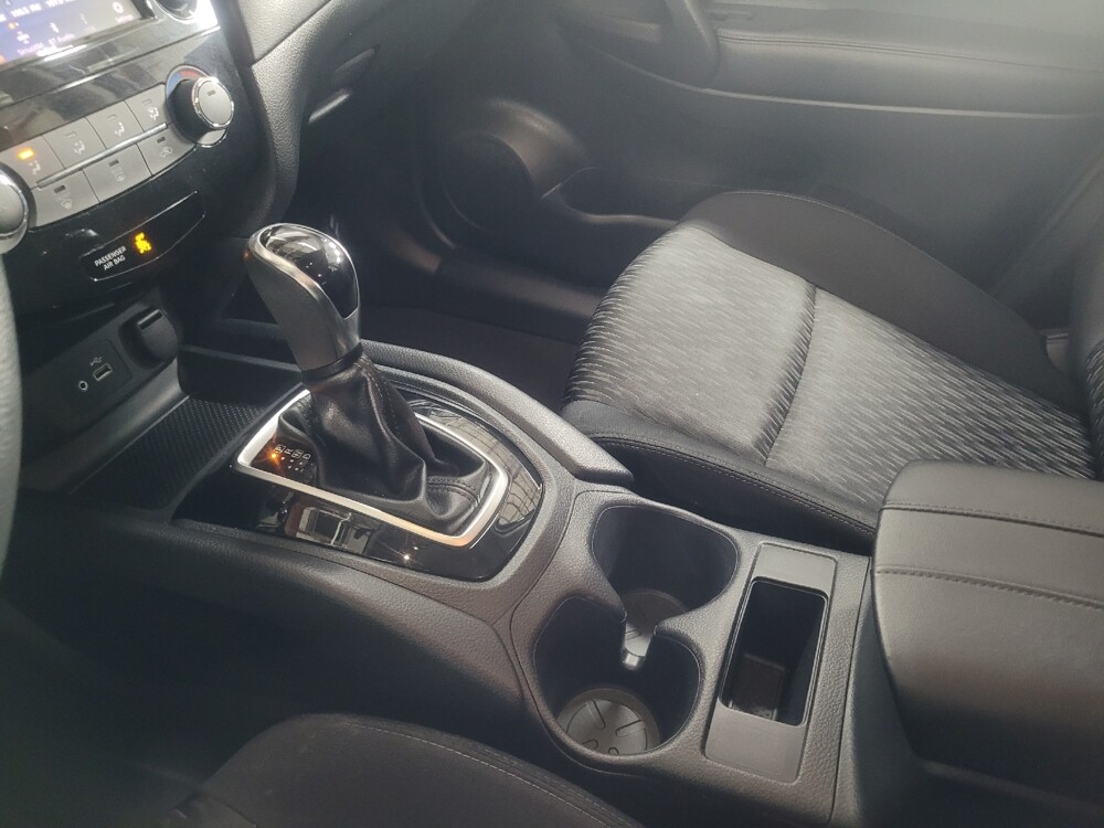 2018 Nissan Rogue in Stone Mountain, GA 30083 - 18132046 26