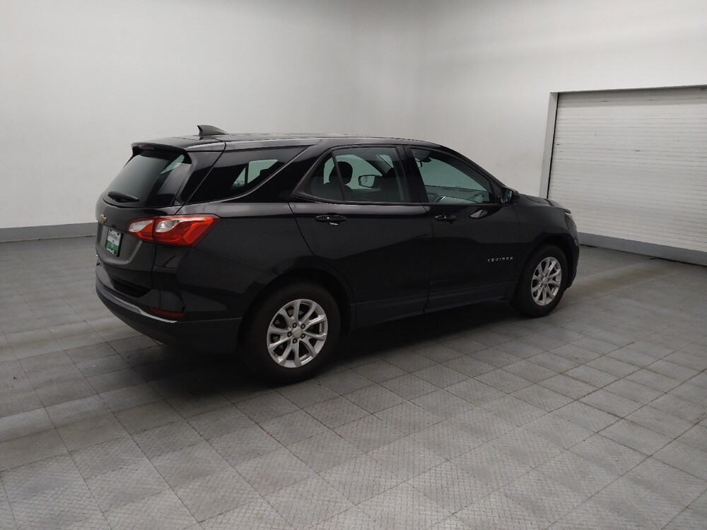 2018 Chevrolet Equinox in Union City, GA 30291 - 18132047 10