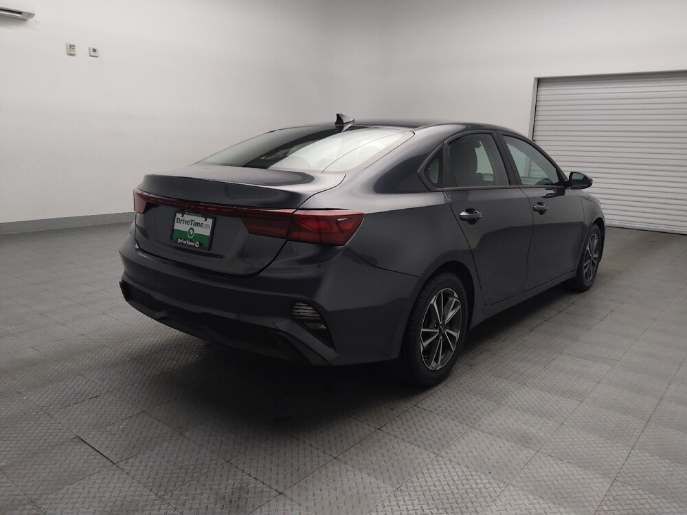 2023 Kia Forte in Plano, TX 75074 - 18132053 9