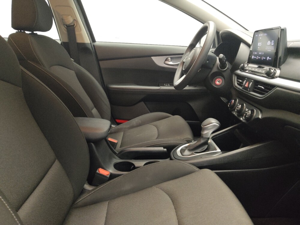 2023 Kia Forte in Plano, TX 75074 - 18132053 21