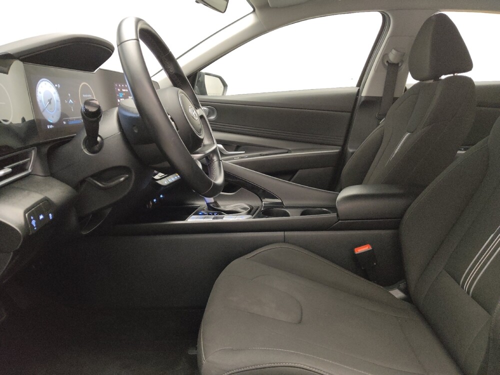 2023 Hyundai Elantra in Arlington, TX 76011 - 18132060 17