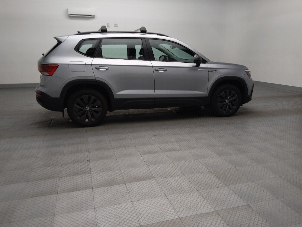 2024 Volkswagen Taos in Fort Worth, TX 76116 - 18132062 10