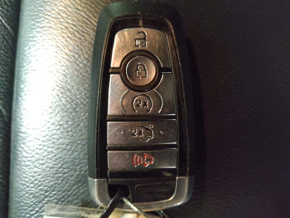 2018 Ford Explorer in Lewisville, TX 75067 - 18132064 32