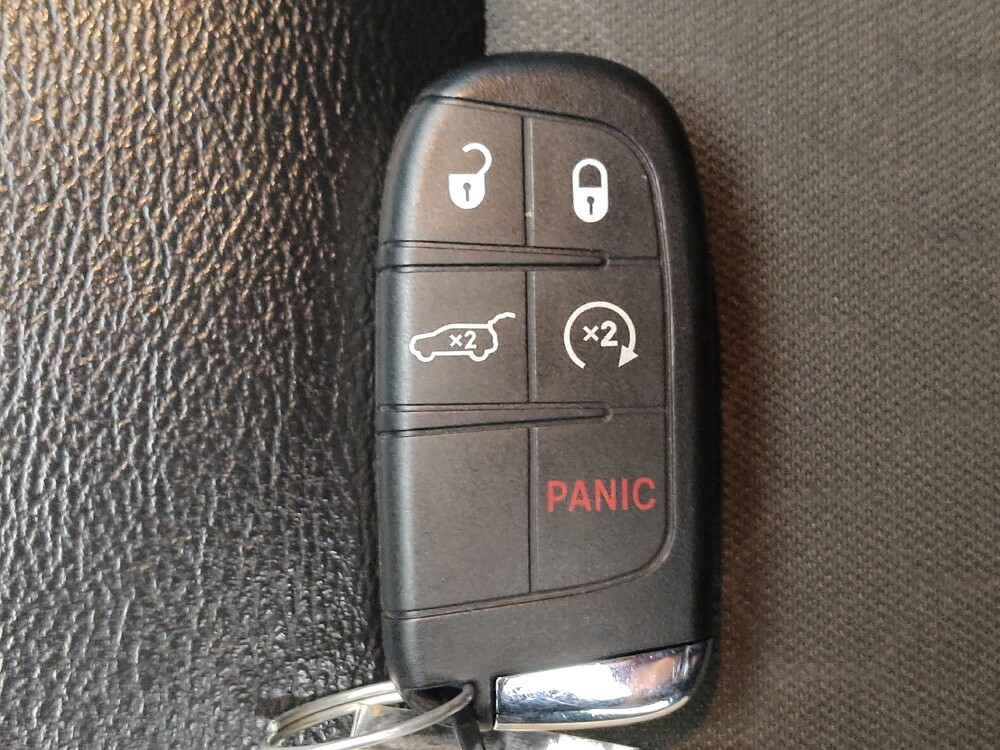 2018 Jeep Compass in Arlington, TX 76011 - 18132067 32