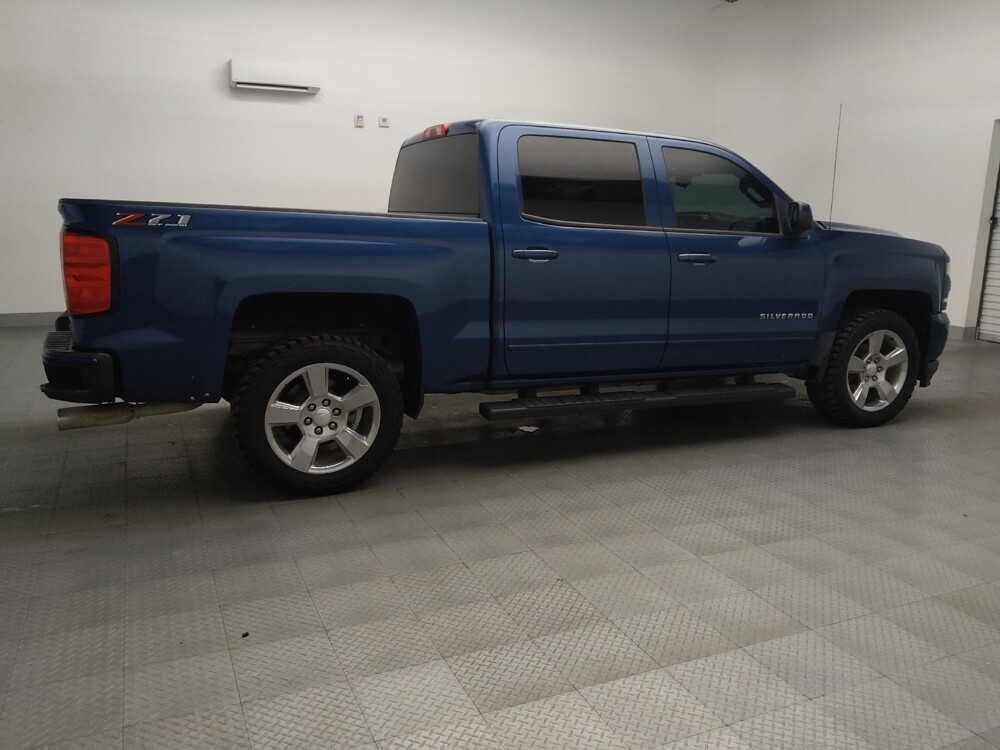 2018 Chevrolet Silverado 1500 in Arlington, TX 76011 - 18132069 10