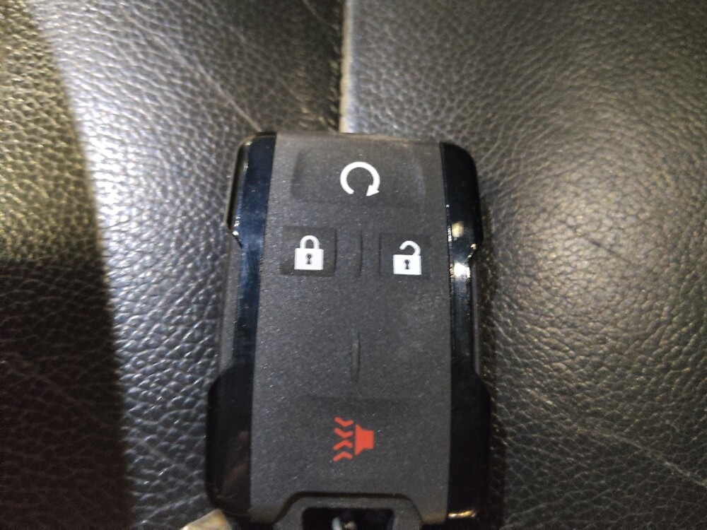 2018 Chevrolet Silverado 1500 in Arlington, TX 76011 - 18132069 32