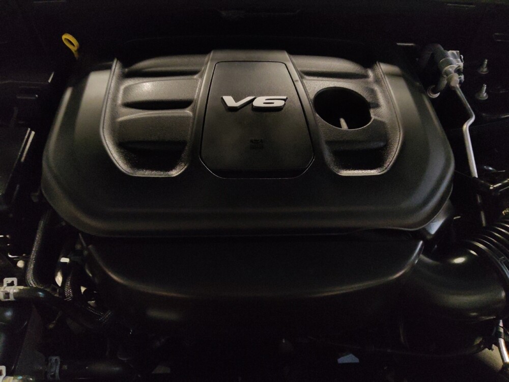 2019 Jeep Grand Cherokee in Glendale, AZ 85301 - 18132087 30