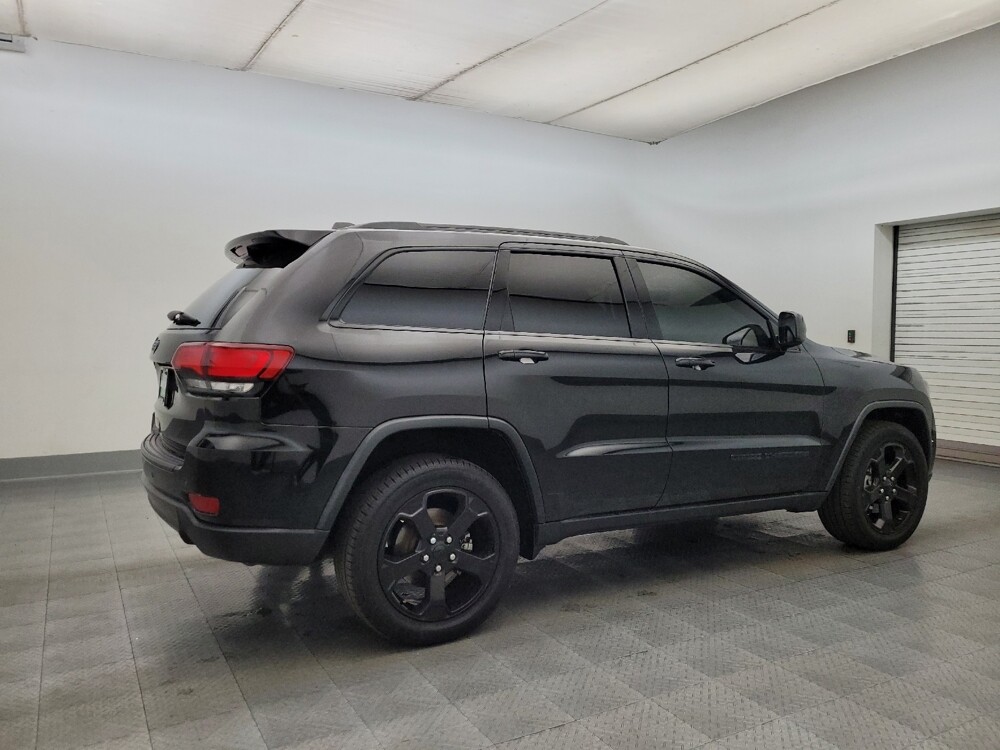 2019 Jeep Grand Cherokee in Glendale, AZ 85301 - 18132087 10