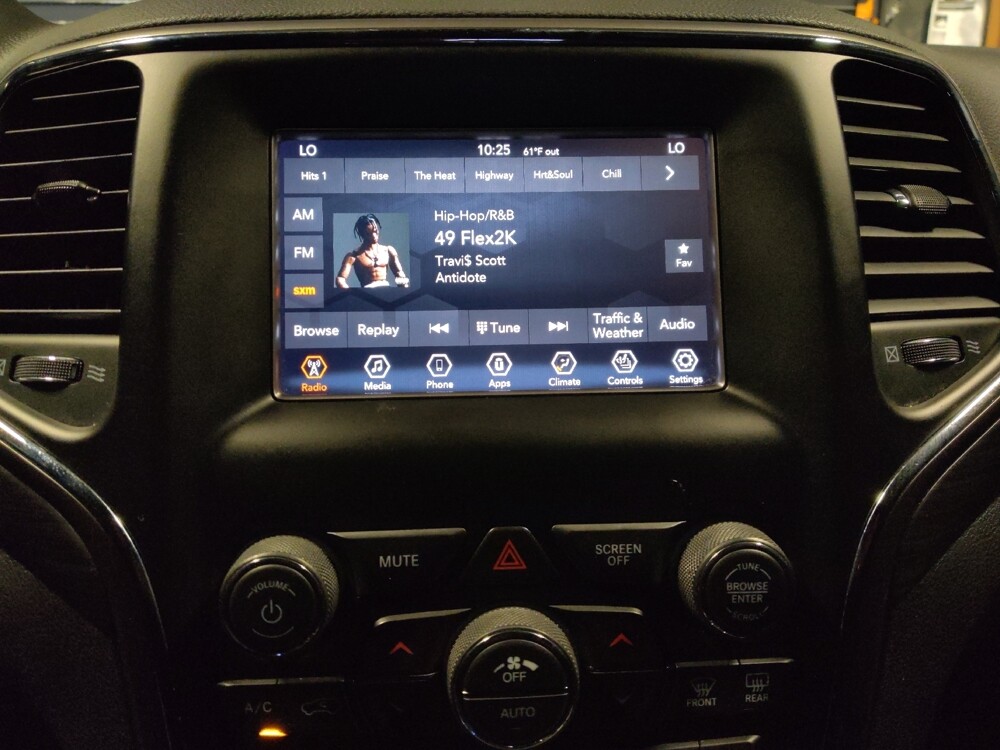 2019 Jeep Grand Cherokee in Glendale, AZ 85301 - 18132087 25