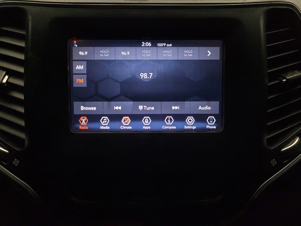 2020 Jeep Cherokee in Chandler, AZ 85225 - 18132089 25