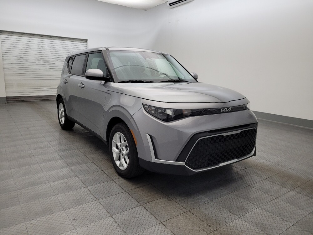 2025 Kia Soul in Phoenix, AZ 85022 - 18132090 13
