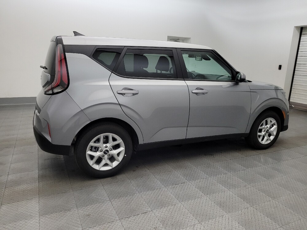 2025 Kia Soul in Phoenix, AZ 85022 - 18132090 10