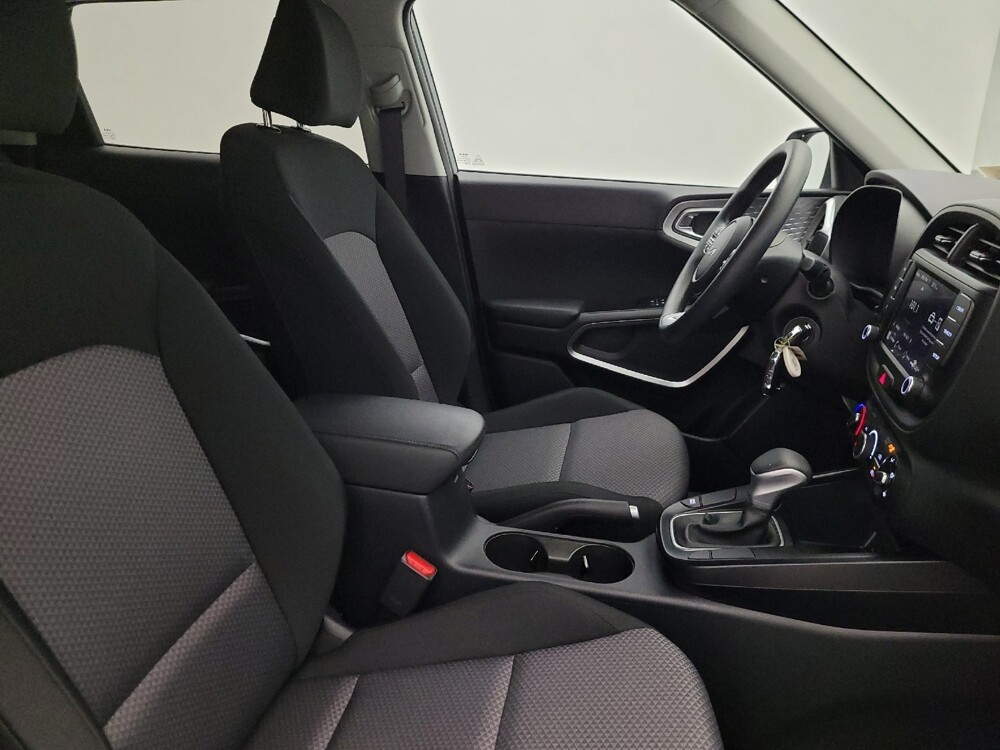 2025 Kia Soul in Phoenix, AZ 85022 - 18132090 21