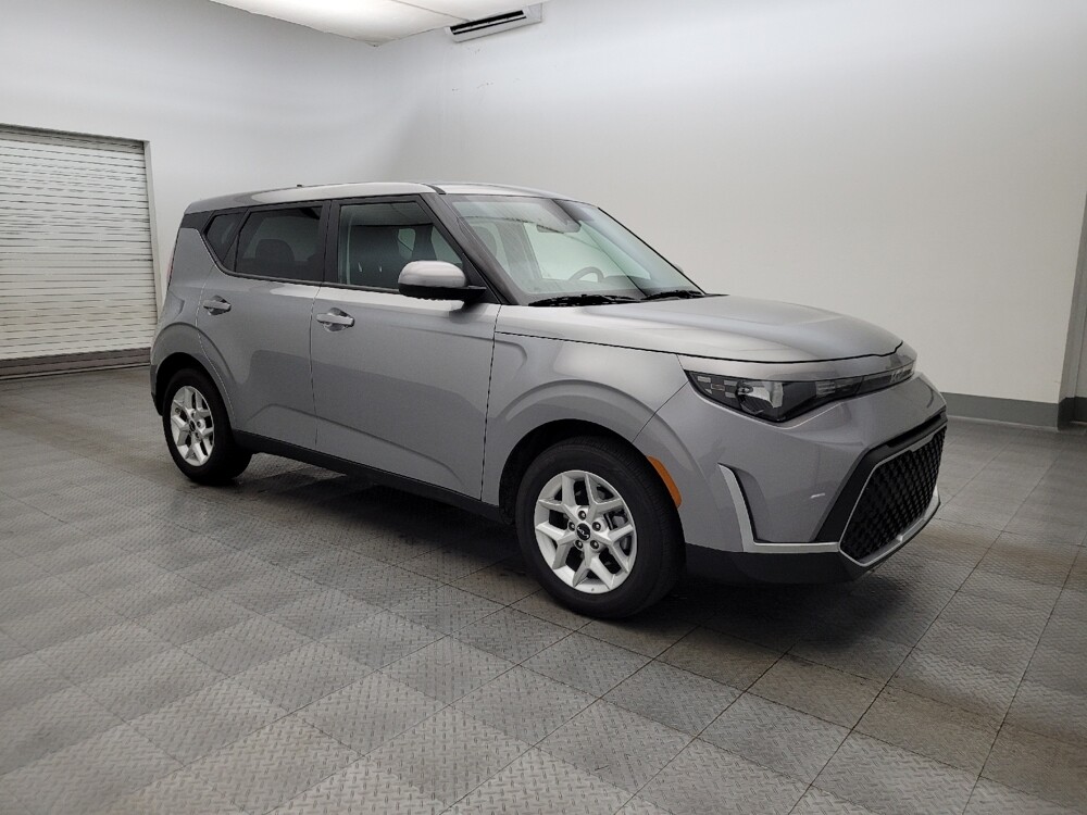 2025 Kia Soul in Phoenix, AZ 85022 - 18132090 11