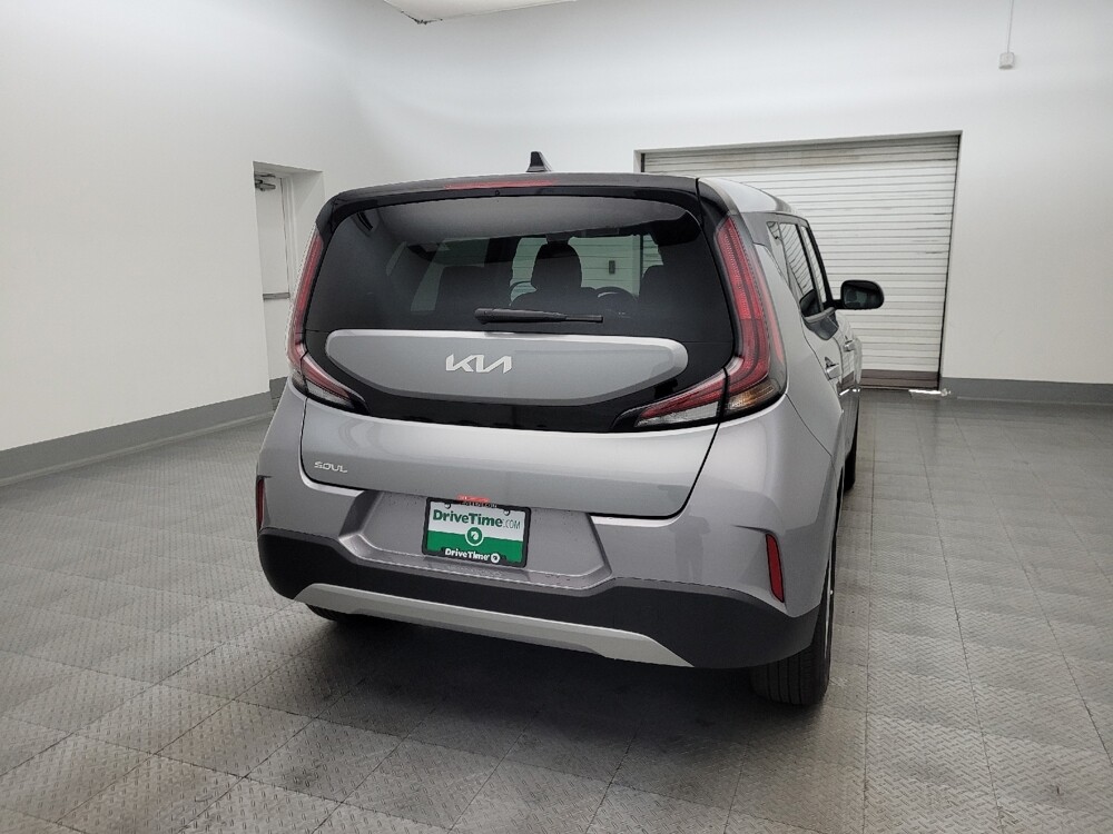 2025 Kia Soul in Phoenix, AZ 85022 - 18132090 7
