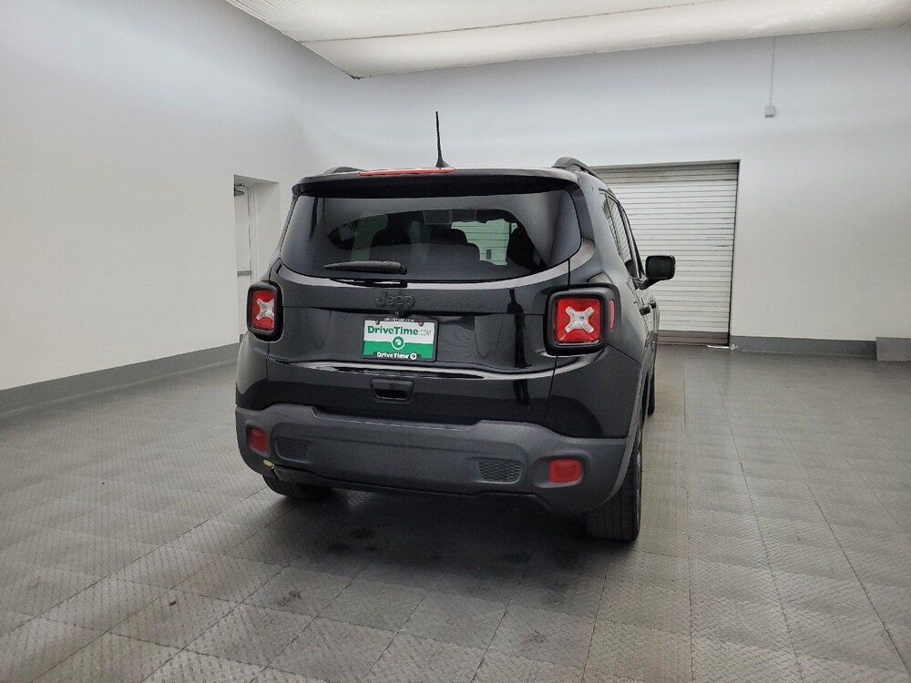2019 Jeep Renegade in Tucson, AZ 85705 - 18132092 7