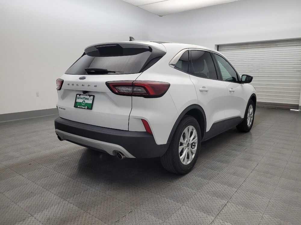 2023 Ford Escape in Mesa, AZ 85210 - 18132095 9