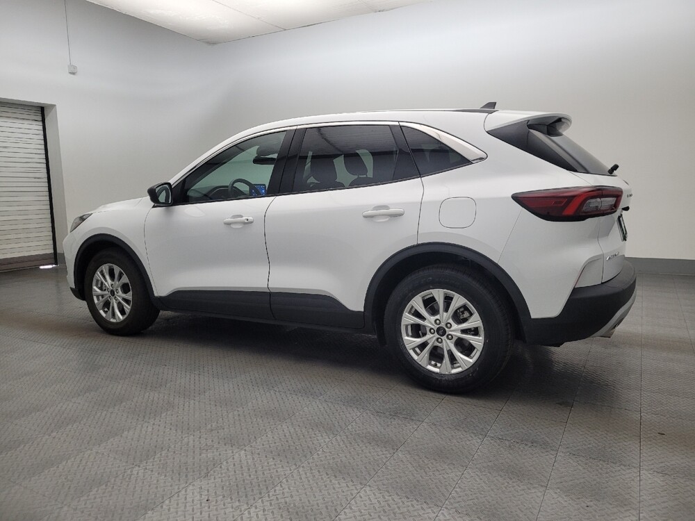 2023 Ford Escape in Mesa, AZ 85210 - 18132095 3