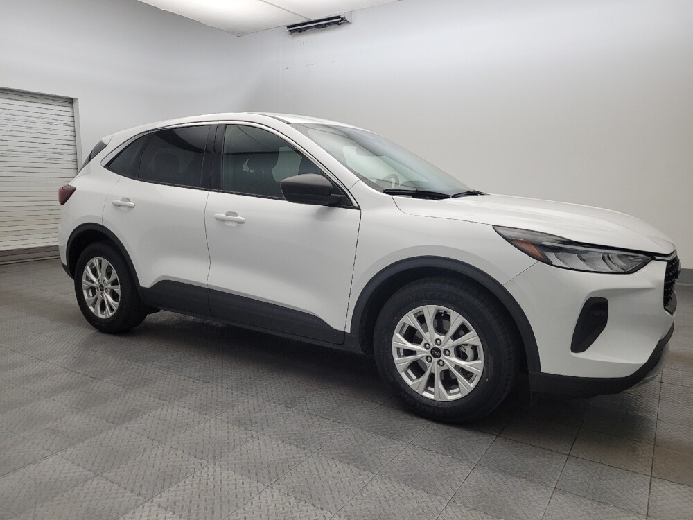 2023 Ford Escape in Mesa, AZ 85210 - 18132095 11