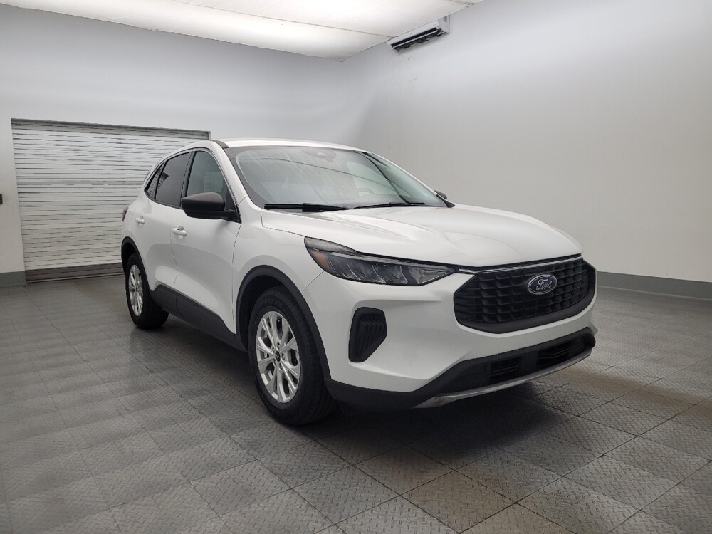 2023 Ford Escape in Mesa, AZ 85210 - 18132095 13