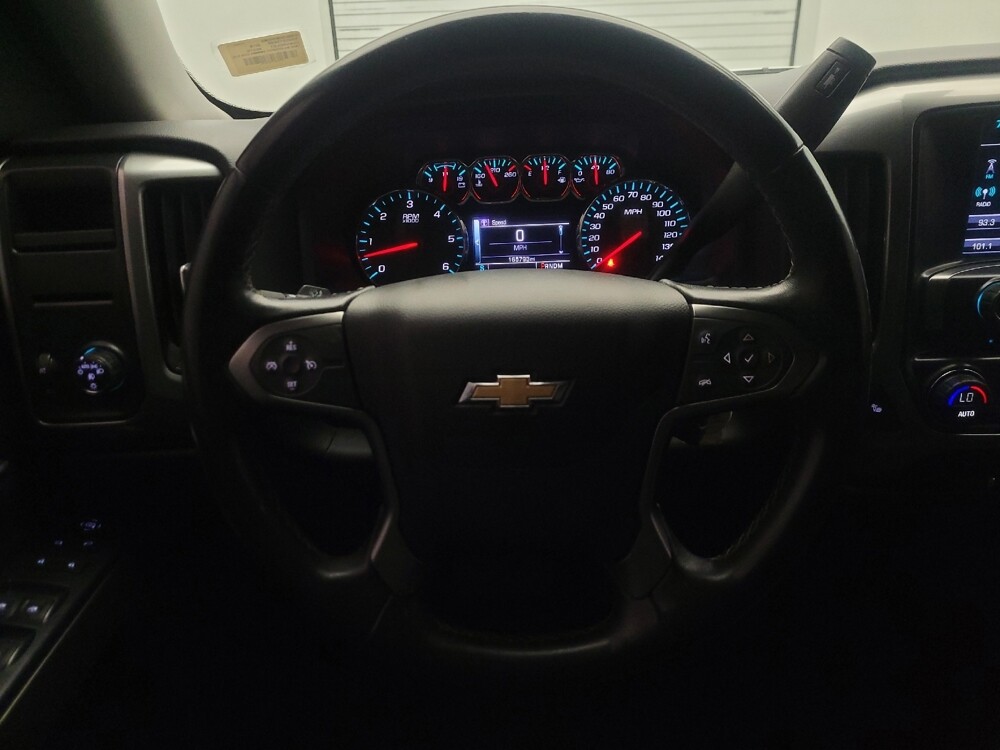 2016 Chevrolet Silverado 1500 in Glendale, AZ 85301 - 18132097 22