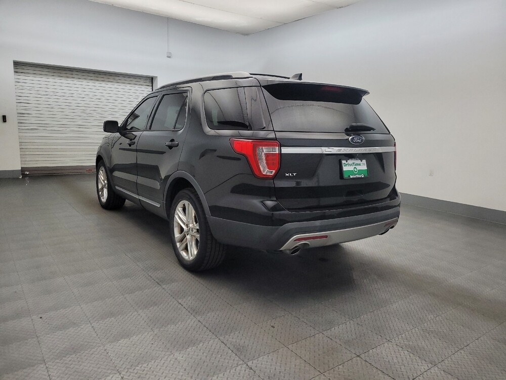 2017 Ford Explorer in Mesa, AZ 85210 - 18132101 5