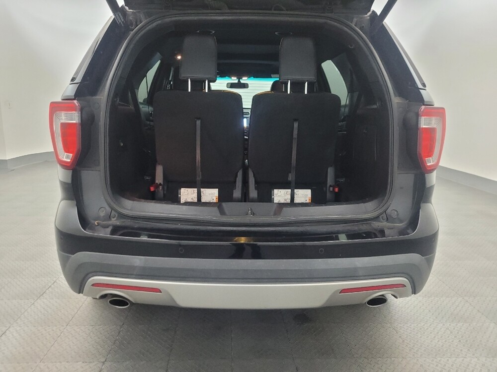 2017 Ford Explorer in Mesa, AZ 85210 - 18132101 29