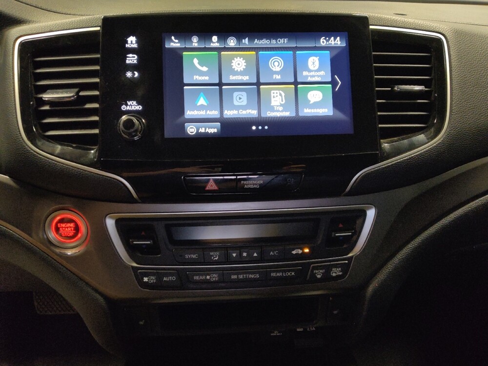 2020 Honda Pilot in Glendale, AZ 85301 - 18132102 25