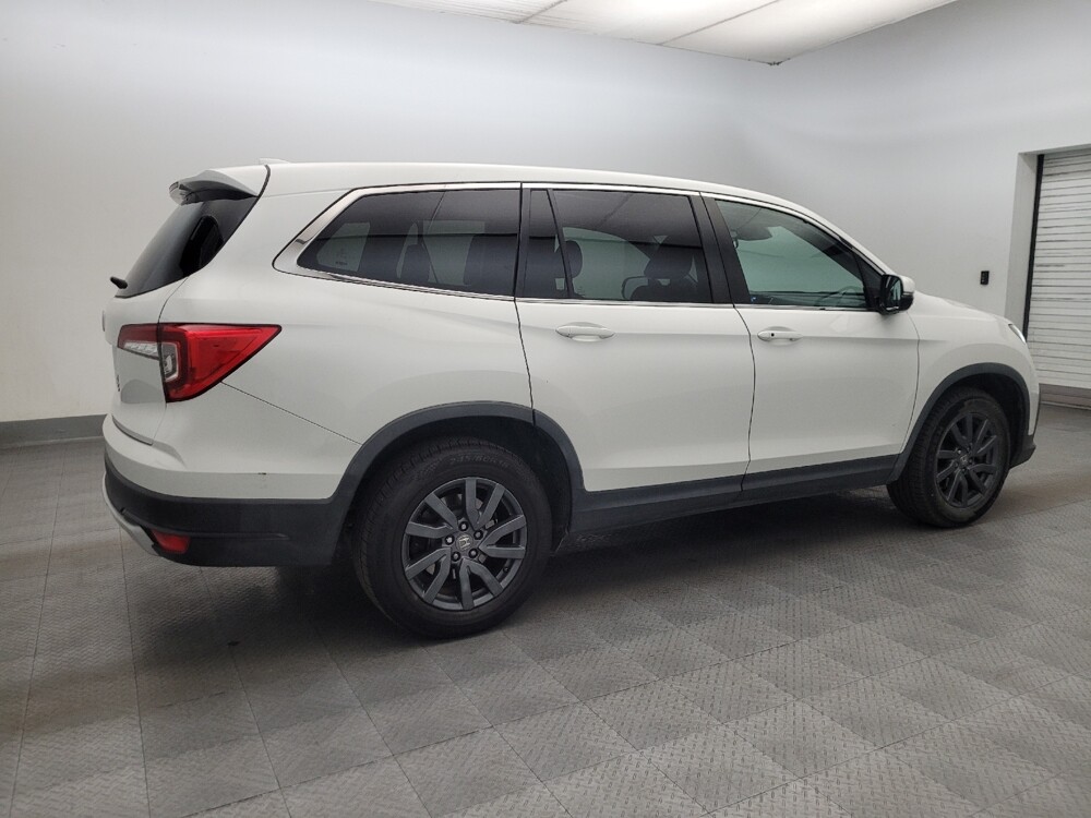 2020 Honda Pilot in Glendale, AZ 85301 - 18132102 10
