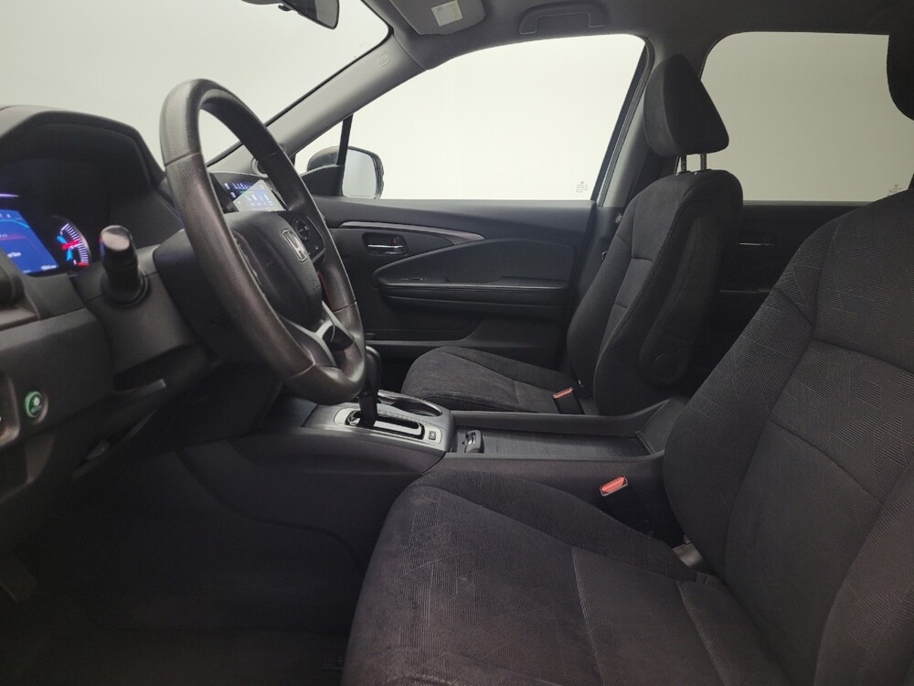 2020 Honda Pilot in Glendale, AZ 85301 - 18132102 17