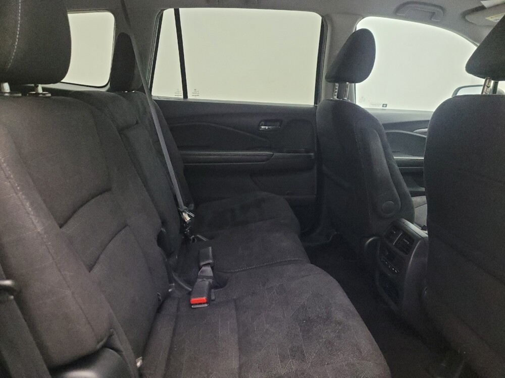 2020 Honda Pilot in Glendale, AZ 85301 - 18132102 19