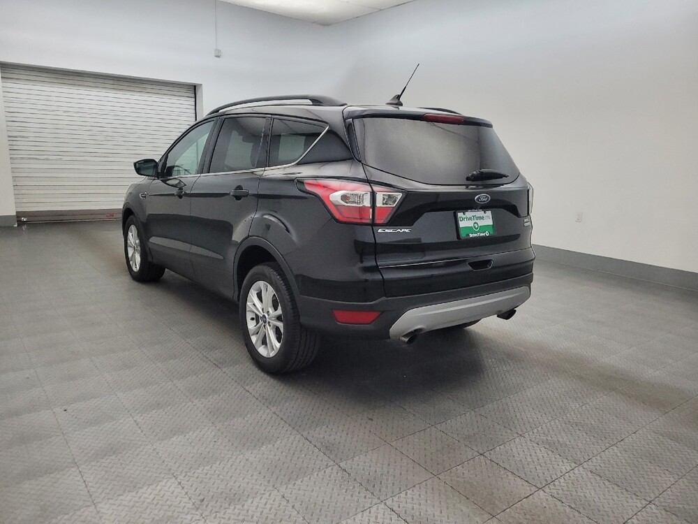 2018 Ford Escape in Mesa, AZ 85210 - 18132104 5