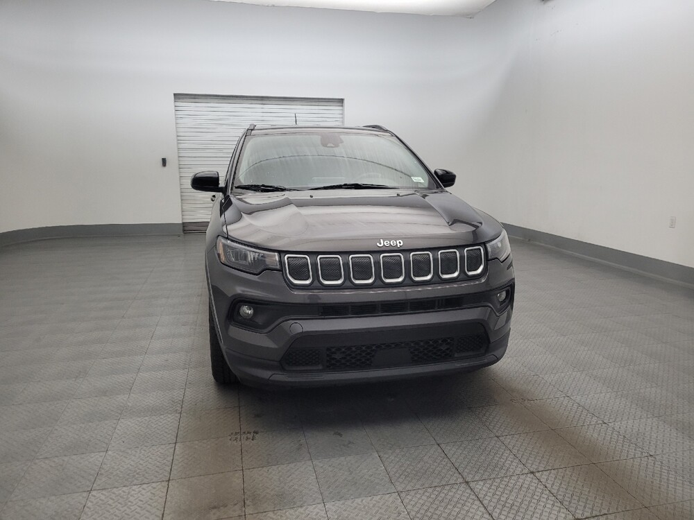 2022 Jeep Compass in Glendale, AZ 85301 - 18132106 14