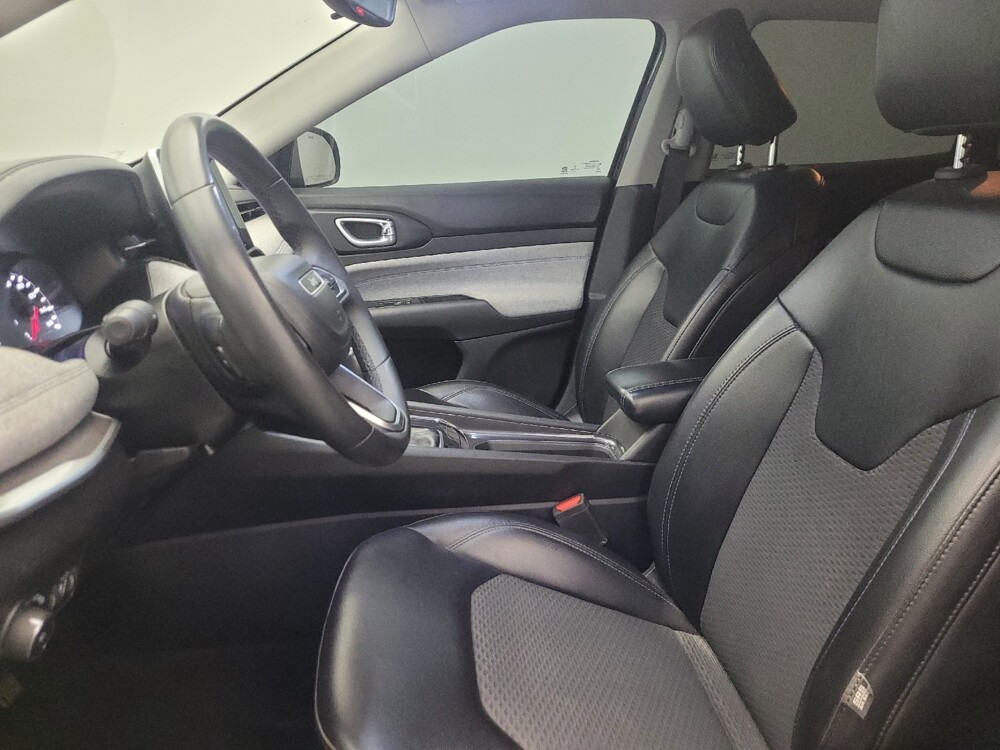 2022 Jeep Compass in Glendale, AZ 85301 - 18132106 17