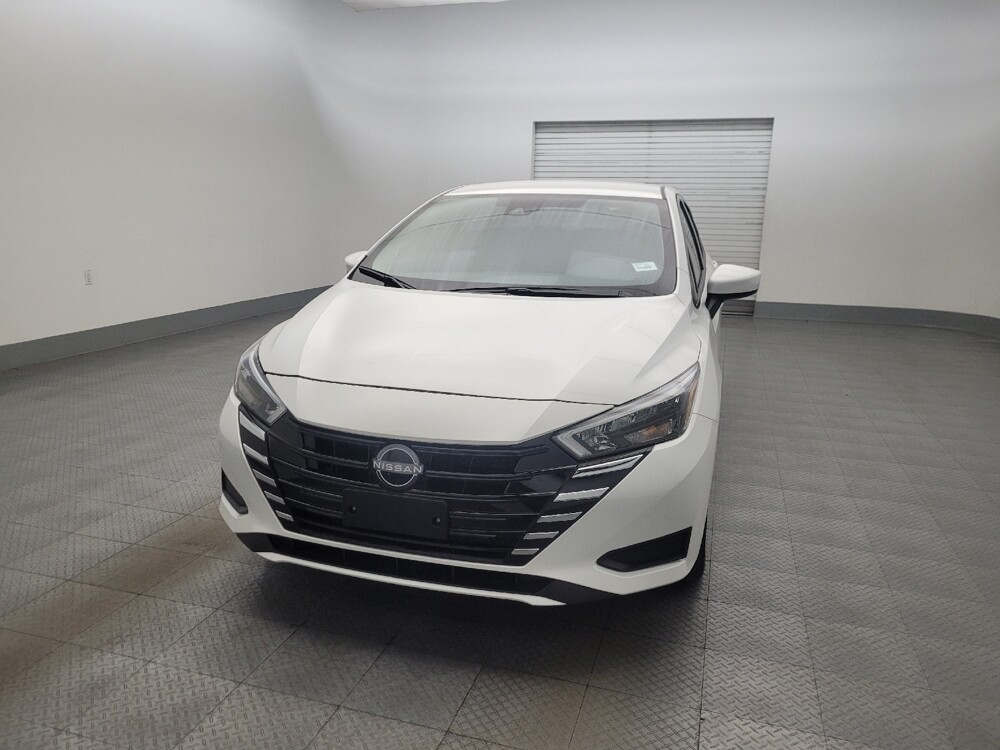 2025 Nissan Versa in Glendale, AZ 85301 - 18132108 15