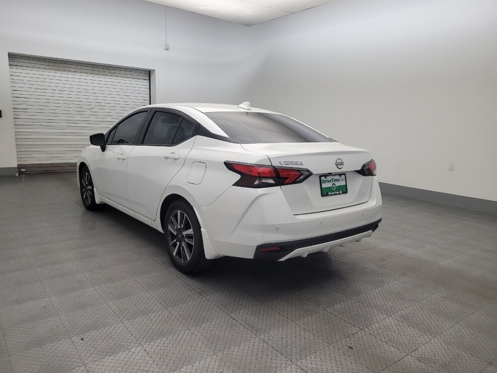 2025 Nissan Versa in Glendale, AZ 85301 - 18132108 5