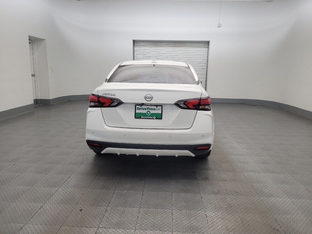 2025 Nissan Versa in Glendale, AZ 85301 - 18132108 7