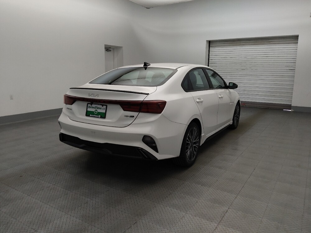 2023 Kia Forte in Mesa, AZ 85210 - 18132111 9