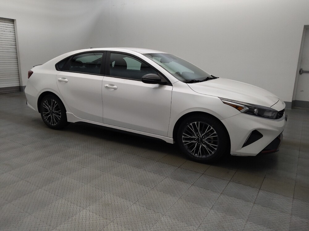 2023 Kia Forte in Mesa, AZ 85210 - 18132111 11