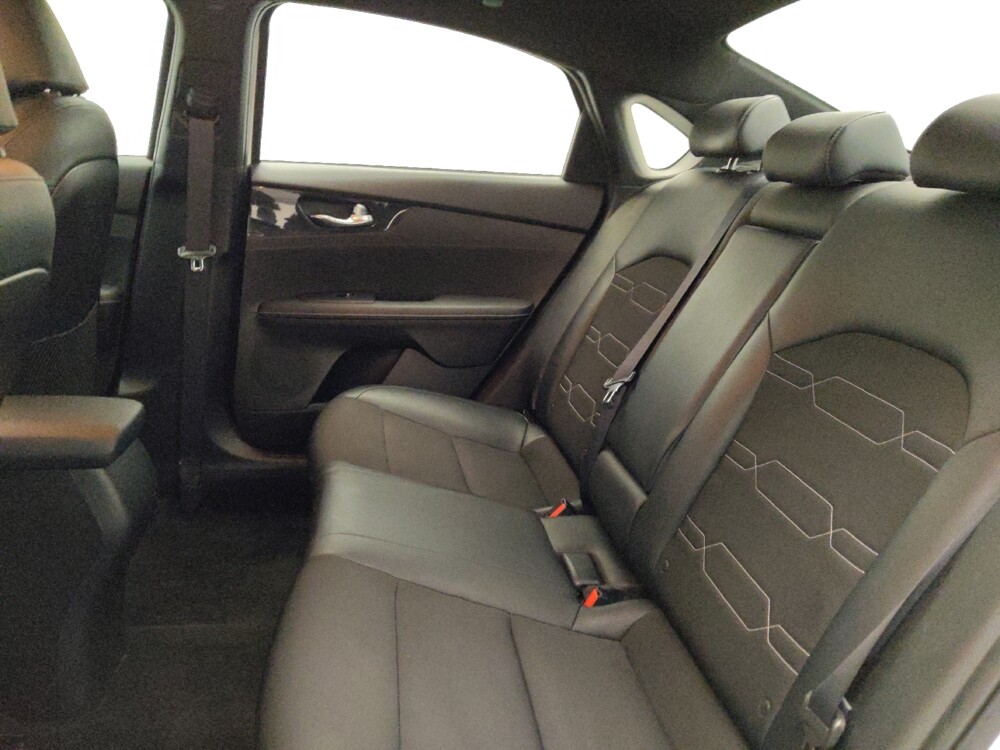 2023 Kia Forte in Mesa, AZ 85210 - 18132111 18