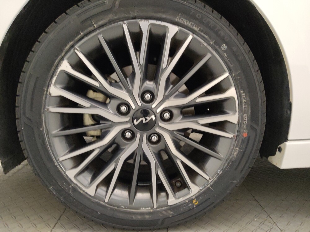 2023 Kia Forte in Mesa, AZ 85210 - 18132111 31