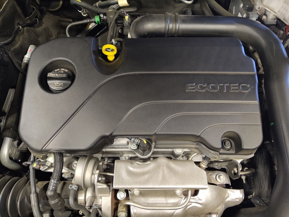 2023 Chevrolet Malibu in Mesa, AZ 85210 - 18132112 30