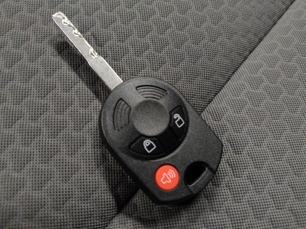 2017 Ford Escape in Chandler, AZ 85225 - 18132113 32