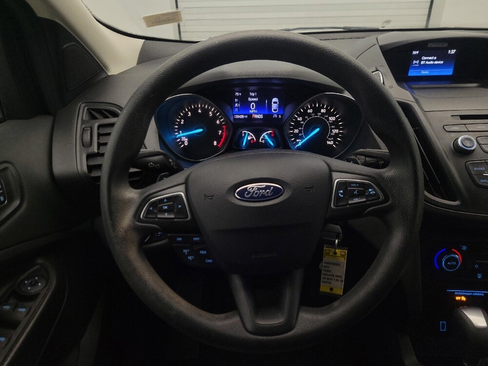 2017 Ford Escape in Chandler, AZ 85225 - 18132113 22