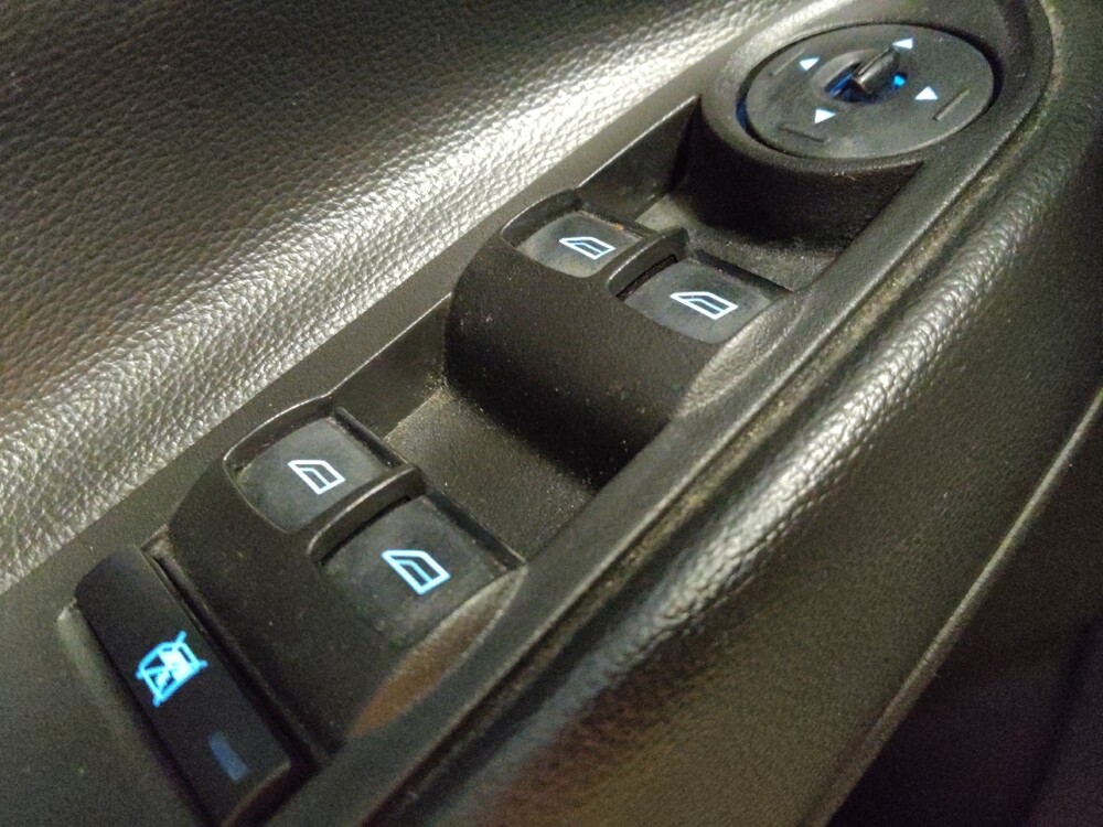 2017 Ford Escape in Chandler, AZ 85225 - 18132113 27