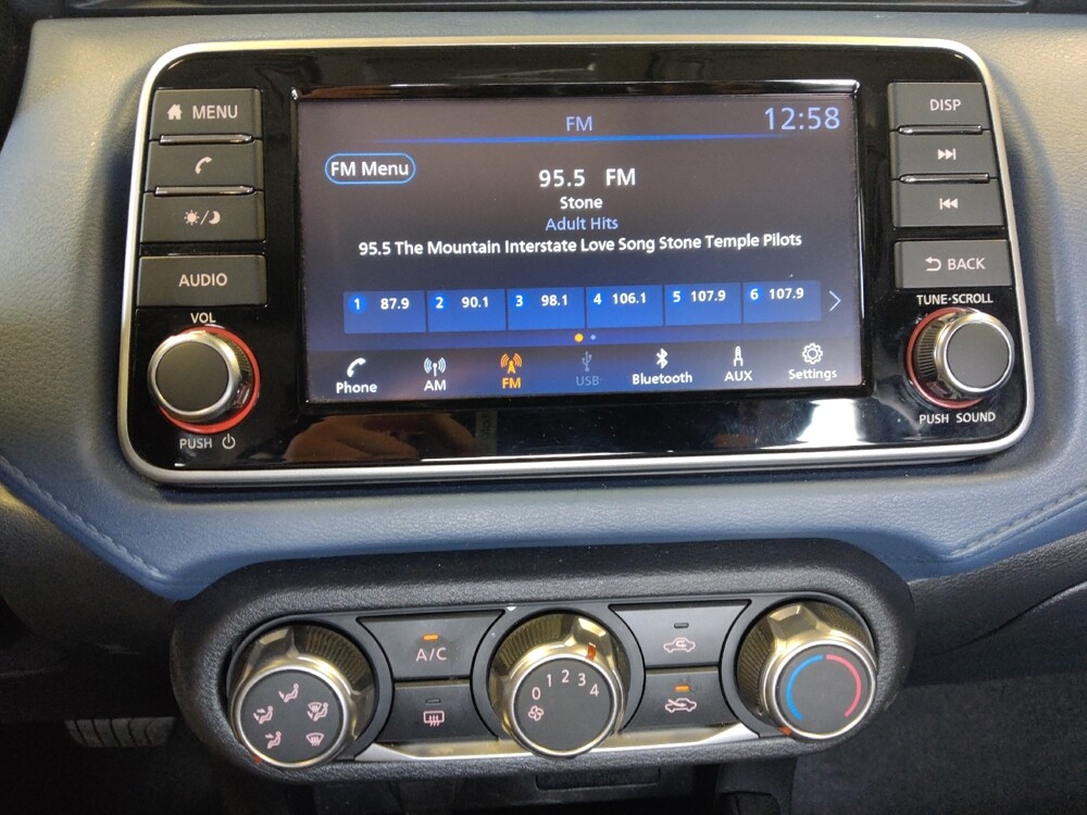 2025 Nissan Versa in Glendale, AZ 85301 - 18132115 25